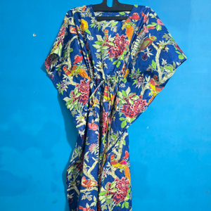 Caftán Indio Hecho a Mano, Ecológico, de Algodón Azul con Estampado de Aves, Vestido Casual Holgado, Cintura Natural, Kimono Ligero - Product Image 1