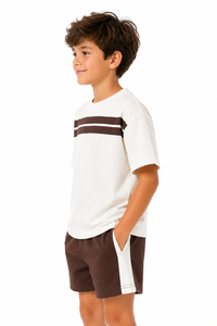 Ensemble coordonné en coton pour garçons, t-shirt à manches courtes et short décontractés, tenue d'été pour enfants, ensemble tendance à rayures blanches et brunes en deux pièces - Product Image 2