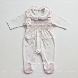 Combinaison Bébé Fille Faite Main à Pois Doux, Manches Longues, avec Poches Cœur, pour Nouveau-né - Vente en Gros - Product Image 1