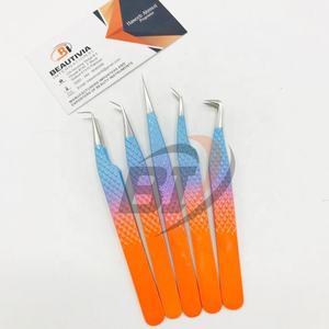 Pince à épiler professionnelle pour extensions de cils en acier inoxydable japonais avec logo personnalisé, pointe classique pour volume, prise ferme - Product Image 6