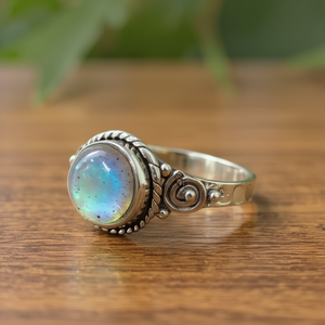 2.6 Grams <b>Labradorite</b> Fine <b>Ring</b> - Product Image 3
