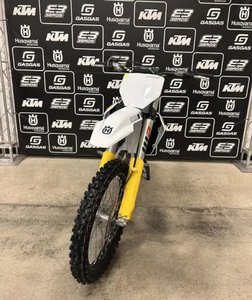 Motos tout-terrain Husqvarna FC250 2026 100% industrielles, motos de cross en plastique, ODM OEM, entièrement assemblées, prêtes à l'emploi, expédition immédiate, garantie 3 ans - Product Image 6