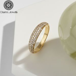 แหวนหมั้นคลาสสิกทรงคุชชั่นประดับเพชรโมอิสซาไนต์ ชุบทองคำ 22k บนตัวเรือนเงิน สำหรับผู้หญิง ยี่ห้อ Charm - Product Image 2
