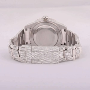 Reloj Deportivo Cuadrado Unisex de Lujo de 41 mm con Esfera Escarchada, Grandes Diamantes Moissanite, Logotipo Personalizado, Aleación de Cuarzo, Alta Calidad, Estilo Hip Hop - Product Image 4