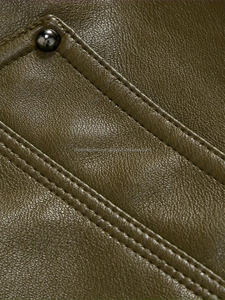 Chaqueta de Cuero para Hombre Más Vendida, de Alta Calidad, Corte Entallado, Diseño Elegante, Nueva Condición, Tela a Precio Económico - Product Image 2