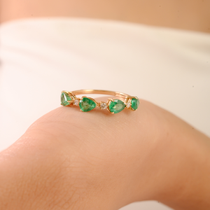 Anillo de Media Eternidad de Oro Amarillo Sólido de 14K con Esmeraldas y Diamantes 100% Naturales, Personalizado al por Mayor, Joyería Apilable para Mujer - Product Image 4