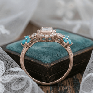 Anillo de Oro Macizo de Lujo con Amatista y Diamantes Reales, Diseño Nuevo y Elegante - Product Image 3