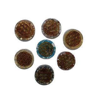 Set de Orgonita de Siete Chakras de Calidad Premium con Piedras Preciosas Talladas para Sanación, Alineación Energética, Meditación y Regalos de Año Nuevo - Product Image 1