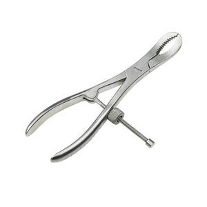 Pinzas Ortopédicas Veterinarias Profesionales de Acero Inoxidable para Sujeción de Huesos, Certificación CE Clase I, 14cm/16cm, 1 Año de Garantía - Product Image 4