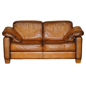 Sofá de 2 Plazas Clásico Marrón de Cuero Genuino Chesterfield con Sillón de Orejas, Respaldo Acolchado con Botones Profundos, Brazos Enrollados y Patas de Madera Maciza - Product Image 4