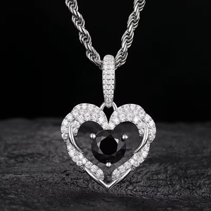 จี้รูปหัวใจประดับเพชรโมอิสซาไนต์สีดำชุบทองคำขาวบนเงินแท้ 925 สร้อยคอฮิปฮอปสำหรับผู้หญิงและผู้ชาย - Product Image 1