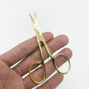 กรรไกรสแตนเลสขนาดเล็กเกรดการผ่าตัดแบบยั่งยืนชุบทองด้วยพลาสมาพร้อมใบมีดปลายแหลมตัดคม - Product Image 1