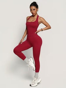 Ensemble de sport sans couture à compression 2 pièces : Crop top sportif à panneau graphique asymétrique et pantalon de yoga élastique amincissant - Product Image 2