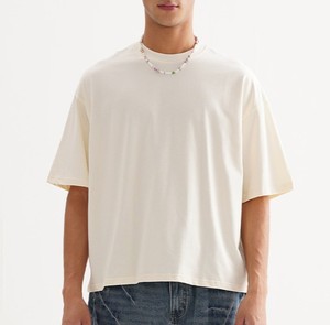 เสื้อยืดคอตตอนทรงโอเวอร์ไซส์แบบดรอปโชว์เดอร์ น้ำหนักเบา สวมใส่สบาย พิมพ์โลโก้ได้ ทรงบ็อกซี่ ตัดเย็บแบบครอป สไตล์สตรีทแวร์ สำหรับผู้ชาย - Product Image 6