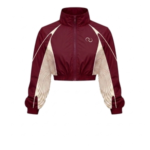Ensembles 2 Pièces Tendance pour Femmes : Vêtements de Sport en Gros, Short Taille Haute et Veste Courte Zippée, Survêtement Athlétique Personnalisé pour la Gym - Product Image 4