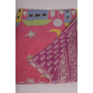 ผ้าห่มลายดอกไม้สไตล์วินเทจ Lavinas ผ้าควิลท์คันธาทำมือจากผ้าฝ้าย ผ้าคลุมเตียงสไตล์โบโฮอินเดีย ผ้าห่มสองด้าน ของตกแต่งเตียง เป็นมิตรกับสิ่งแวดล้อม - Product Image 5