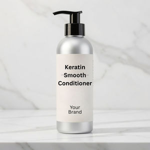 Après-shampoing lissant à la kératine pour des cheveux lisses, soyeux et sans frisottis, formule de soin quotidien pour une réparation profonde, une force accrue et une brillance. - Product Image 2