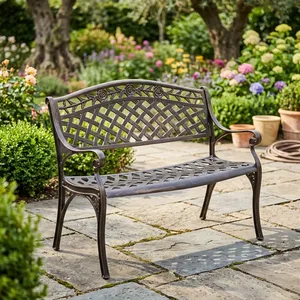 Banc de jardin vintage en fonte avec dossier en treillis rose, accoudoirs incurvés et design durable pour l'extérieur - Product Image 2