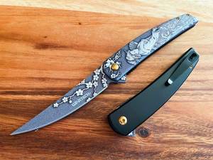 Cuchillo Zombie de Acero Inoxidable con Hoja de Punta Caída y Mango con Diseño Floral y de Geisha, Cuchillo de Bolsillo - Product Image 4