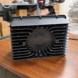 Caja de Batería de Aluminio Anodizado Negro IP65, Mecanizada por CNC, Disipación de Calor, Carga de Vehículos Eléctricos, SSR METALS - Product Image 2