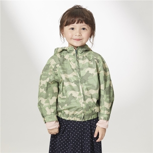 ODM OEM Veste imperméable à manches raglan vert camouflage pour enfants - Product Image 1