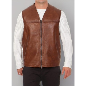Chaleco de Motocicleta de Cuero Auténtico Diseñado para Hombres que Prefieren un Ajuste Tradicional con Durabilidad y un Estilo Minimalista y Elegante - Product Image 6