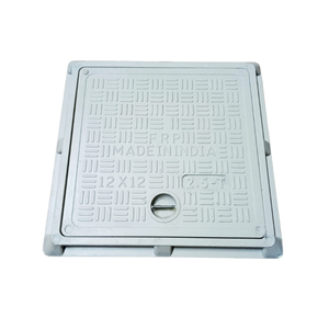 Tapa de alcantarilla de FRP de alta resistencia 12x12, capacidad de carga de 5 toneladas, rectangular, gris, de plástico, para uso industrial en drenaje y alcantarillado. - Product Image 1