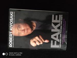 Fake - MM Export Ed. Couverture de livre de Robert T. Kiyosaki, édition brochée, livre sur les finances personnelles et les investissements - Product Image 1
