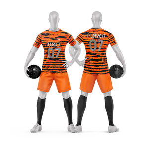 Ensemble de maillots de football pour hommes en polyester 100% imprimé sur mesure, extensible dans quatre directions, séchage rapide, noms et numéros d'équipe imprimés sur mesure - Product Image 1