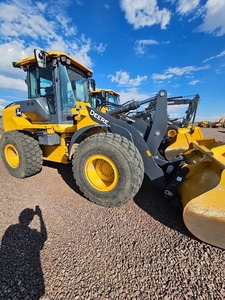 รถแบคโฮและรถตักล้อยาง รุ่น 2001 544P 4WD หมายเลข Z184427 รับน้ำหนักได้ 200 ตัน ผลิตในสหรัฐอเมริกา คุณภาพพรีเมียม พร้อมส่งออก - Product Image 3