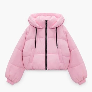 Wholesale Women Crop Puffer Jacket Custom Logo High Neck Bubble Coat Winter Warm Breathable Viscose Streetwear <b>Padded</b> Jacket - Product Image 1
