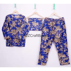 Ensemble de pyjama décontracté pour femmes imprimé sur mesure, à fleurs, 100% coton, avec taille élastique et manches longues, pour l'automne/le printemps/l'été - Product Image 1