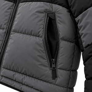 Chaqueta Acolchada Negra con Capucha para Hombre, Cierre de Cremallera, Diseño con Bloques de Color, Relleno de Poliéster, Corte Regular, para Invierno - Product Image 5