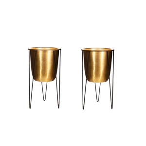 Maceta Moderna Minimalista de Metal en Tonos Cálidos con Acabado Dorado para Decoración Interior y Exterior - Product Image 2