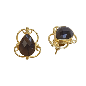 Pendientes de botón de cuarzo ahumado con engaste clásico de bisel, hechos a mano, chapados en oro de 18 quilates, diseño de luna, de Laxmi Jewellers, para boda - Product Image 6