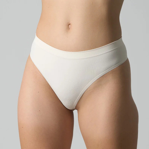 Culottes taille haute fines et unies sans coutures pour femmes, en nylon et élasthanne, extensibles, respirantes, douces et confortables - Product Image 5