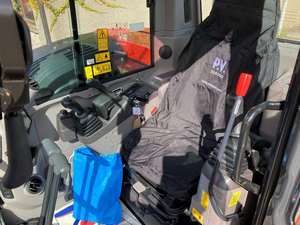 Mini-excavatrice sur chenilles Kubota KX085-5 d'occasion pas chère à vendre - Product Image 2