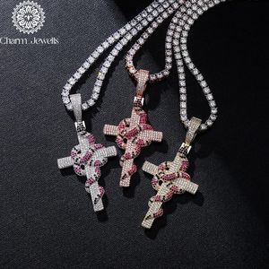 จี้รูปกางเขน Charm_Jewells เงินแท้ 925 ชุบทองคำสีกุหลาบ ประดับเพชรโมอิสซาไนต์สีชมพูแบบไมโครเพฟ สไตล์ฮิปฮอป เครื่องประดับทางศาสนา รับรองโดย IGI เหมาะสำหรับทั้งชายและหญิง - Product Image 5