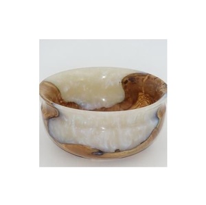 Bol en bois moderne fait main en résine époxy, bords en bois naturel, revêtement en résine cristalline, écologique, sans plomb, pour un intérieur contemporain - Product Image 3