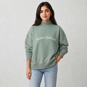Sudadera de cuello alto de invierno para mujer, de alta calidad, ligera, de algodón y forro polar, con apliques personalizados en la parte delantera, puños acanalados, estilo casual y relajado. - Product Image 1