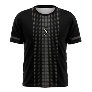 T-shirts de sublimation personnalisés en gros, impression numérique 3D, t-shirts en polyester 100% pour hommes - Product Image 1
