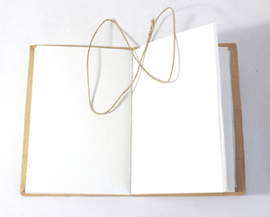 Cuaderno de lona con cubierta suave de papel de algodón hecho a mano, multicolor, con estampado de pájaros, cuaderno A5 para viajes. - Product Image 3