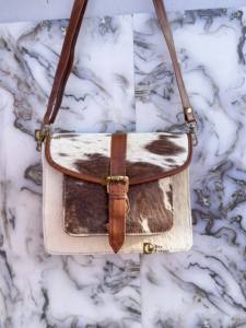 Sac à bandoulière élégant et décontracté en cuir de vachette véritable pour femme, avec fermeture éclair à pompon, imperméable et léger - Product Image 2