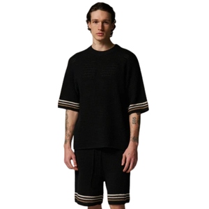 T-shirt en tricot crocheté pour homme, manches courtes, texture côtelée, poignets rayés, style décontracté d'été, style streetwear, vente en gros, fournisseur d'usine OEM - Product Image 6