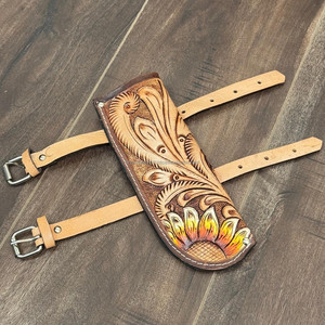Nouveau Design à la mode porte-drapeau en cuir repoussé à la main rustique Western Vibe fait à la main Vintage Pole Mount pour événement en plein air et décor à la maison - Product Image 4