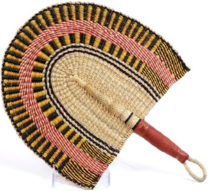 Éventail artisanal en paille Bolga, design élégant, tissage géométrique multicolore, écologique, pour l'été, la plage et les fêtes - Product Image 4