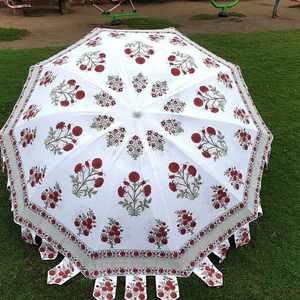 Sombrillas de jardín impresas a mano, parasoles de jardín, sombrillas para exteriores, sombrillas decorativas para bodas, parasoles tribales hechos a mano en India. - Product Image 3