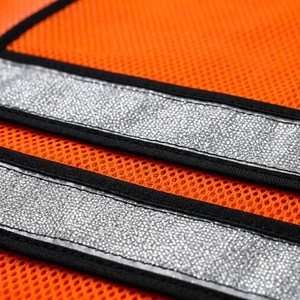 Gilet de sécurité orange personnalisé haute visibilité, vêtement de travail réfléchissant en maille avec poche zippée, Construction Pro - Product Image 5