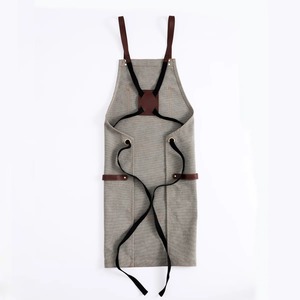 Delantal de Trabajo Unisex de Cuero Genuino con Detalles en Cuero, Correas Ajustables, Múltiples Bolsillos, Resistente al Polvo y a la Penetración de Agujas - Product Image 6