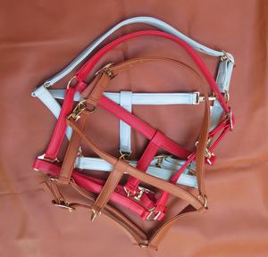 Halter synthétique de qualité supérieure style de piste fait à la main avec Snap résistant à l'eau disponible à bas prix - Product Image 5